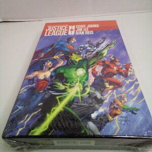 Justice League Box Set 3 Books Paperback DC Comics